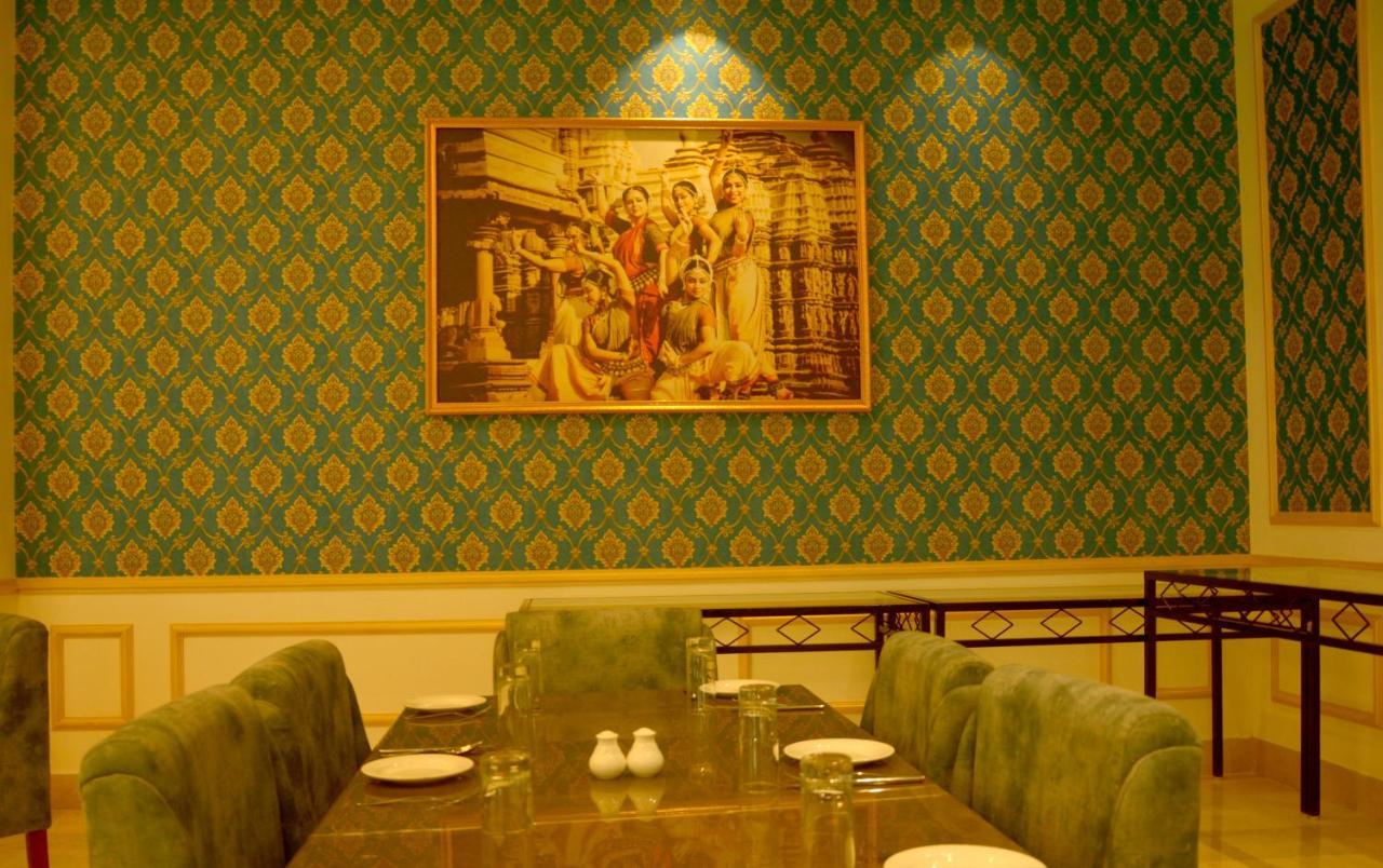 Hotel Chandela Khajurāho Exteriér fotografie